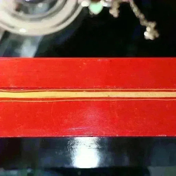 Vintage Handmade Wooden Trinket/Stationary Box With Folk Art - Picture 12 of 15